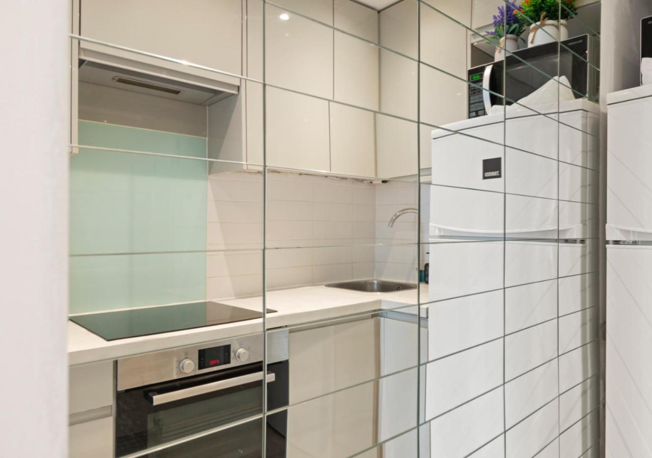 Sg, Classic Knightsbridge Loft Apartment Londra Esterno foto