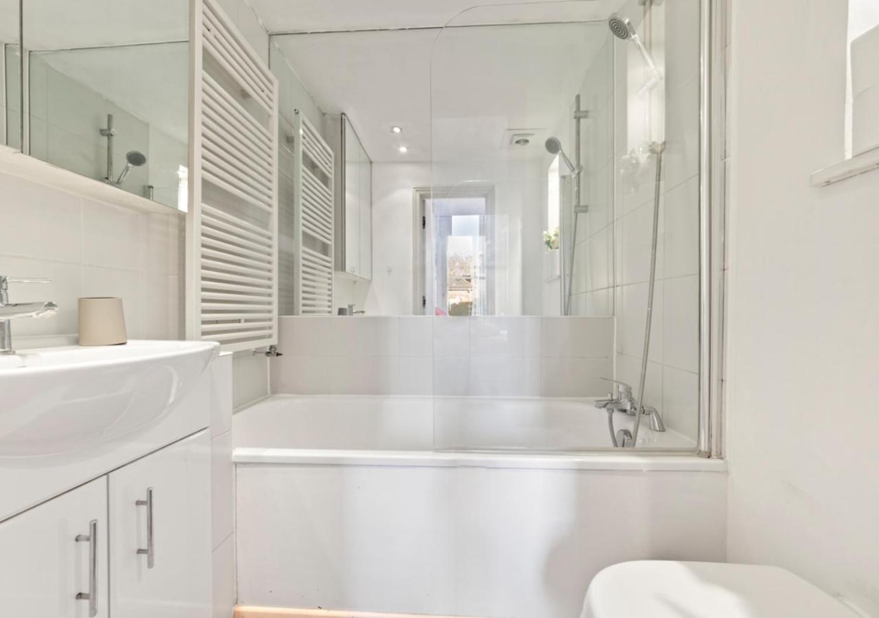 Sg, Classic Knightsbridge Loft Apartment Londra Esterno foto