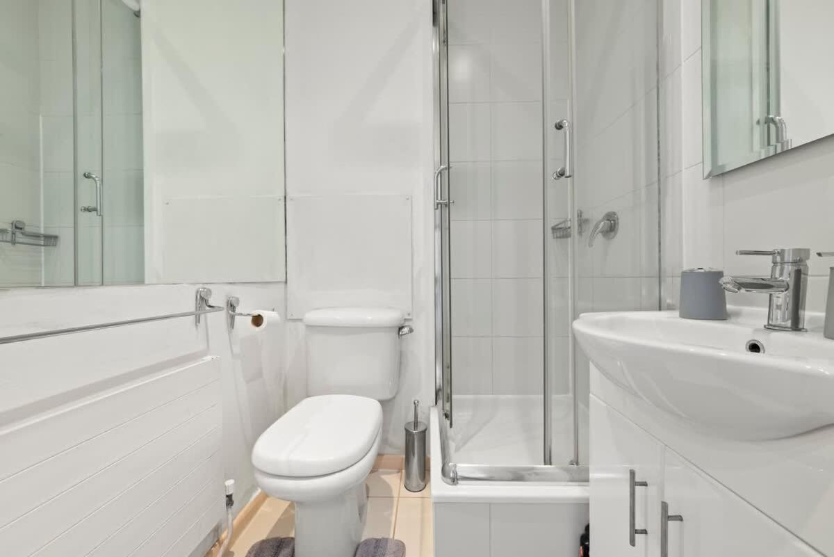 Sg, Classic Knightsbridge Loft Apartment Londra Esterno foto